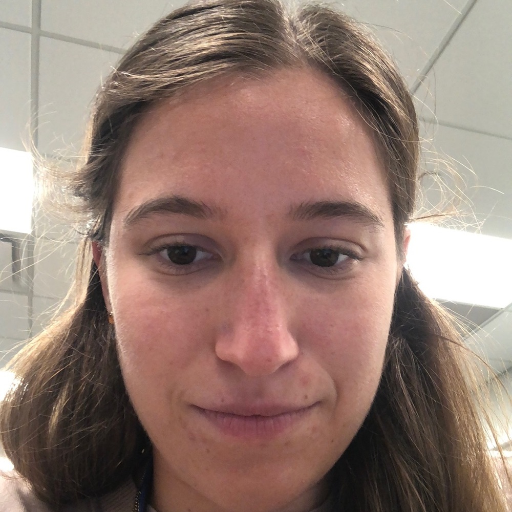Meet your Posher, Claire